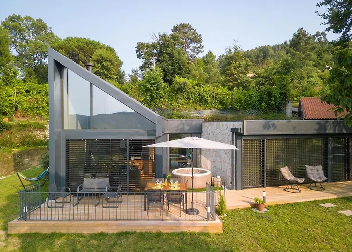 Casas De Bouro 3 Casa Do Alecrim * تيراس دي بورو